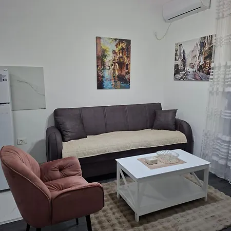 Apartman Asia Апартаменты *